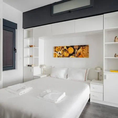 Airy Cozy - Partial Seaview Balcony! #380 * Istanbul