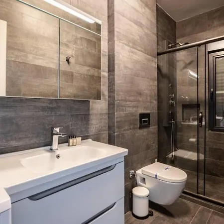 דירה Airy Cozy - Partial Seaview Balcony! #380 *
